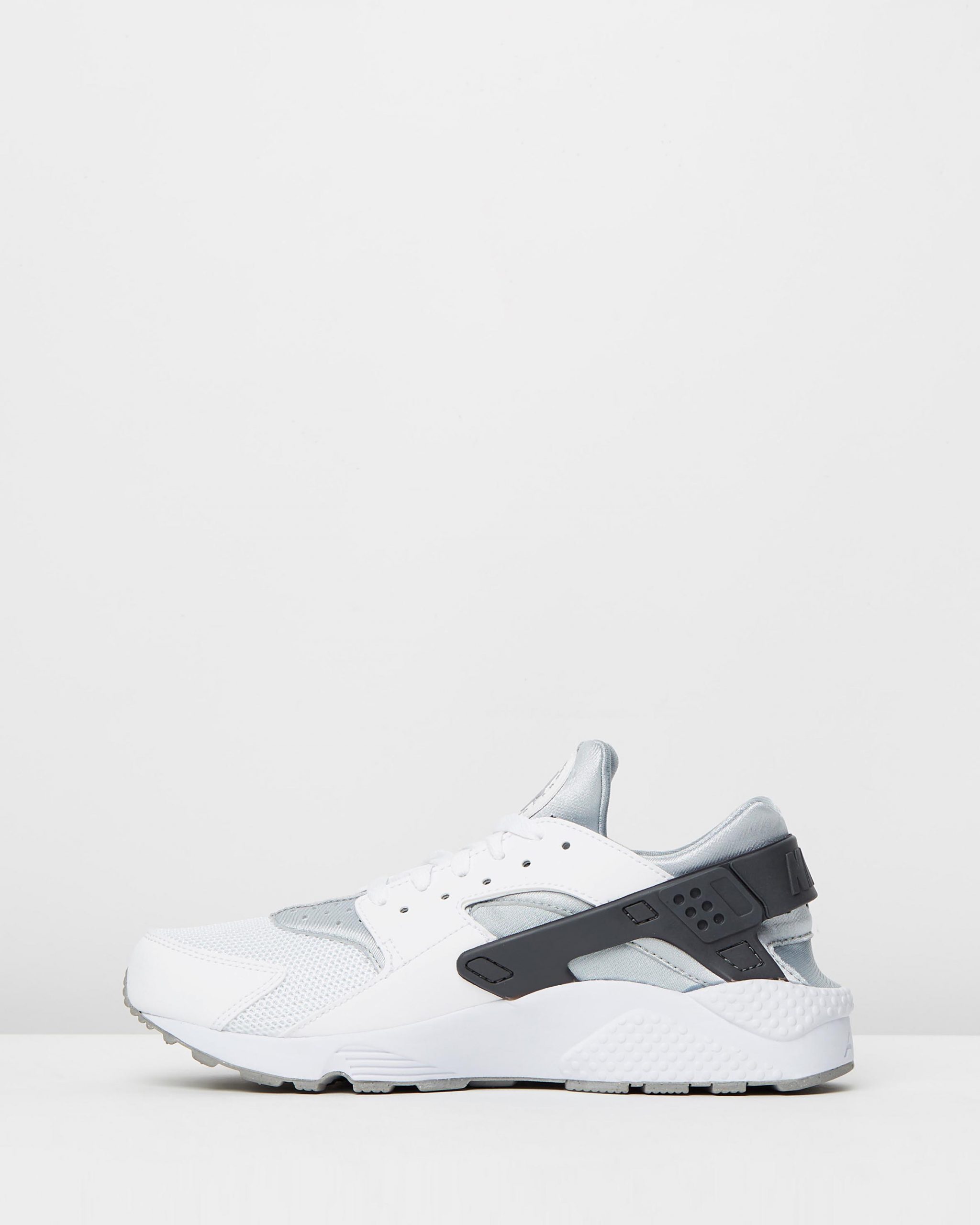 Nike Mens Air Huarache White Wolf Grey 3 Nike Mens Air Huarache White Wolf Grey 3