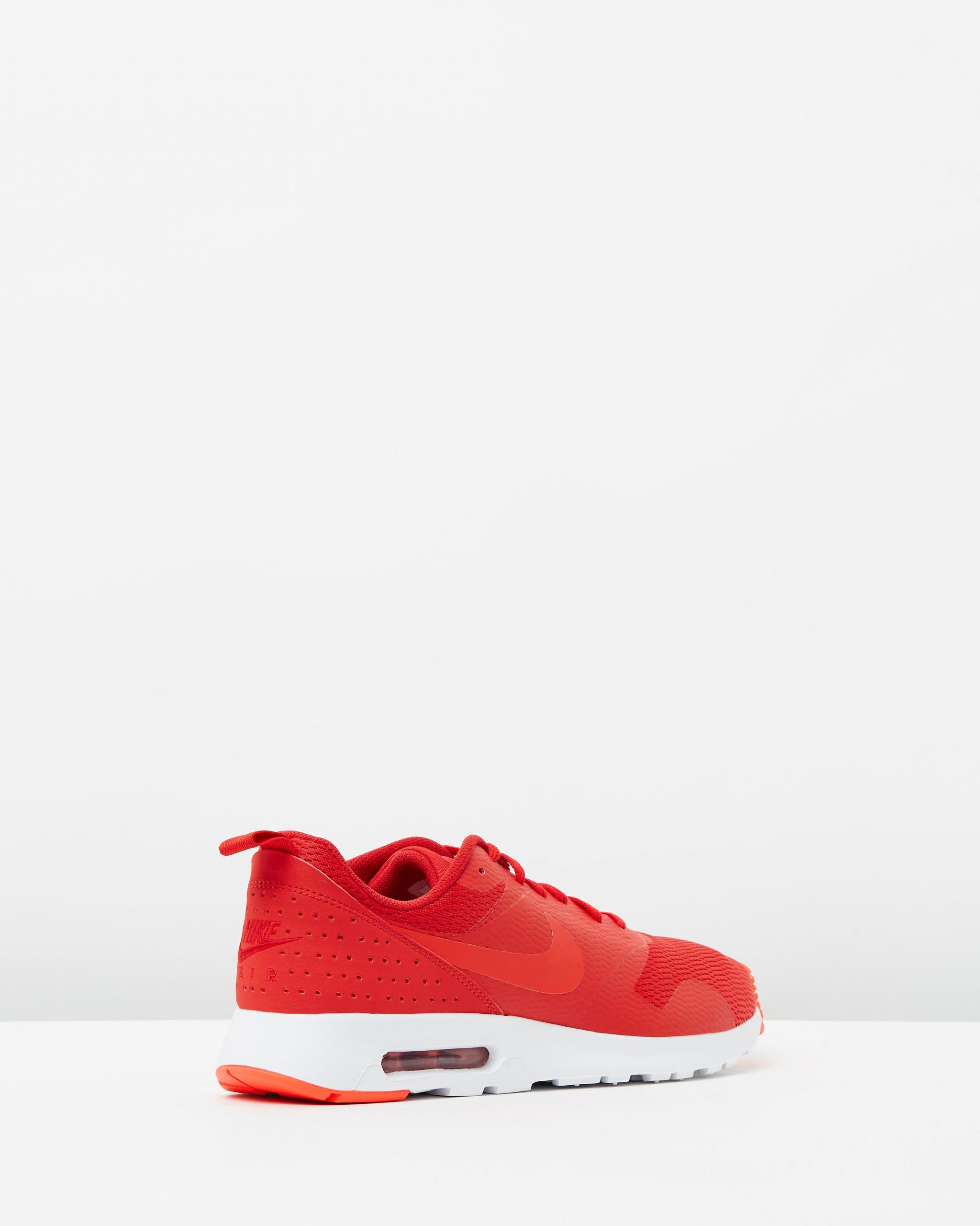 Nike Mens Air Max Tavas Leather University Red 2 Nike Mens Air Max Tavas Leather University Red 2